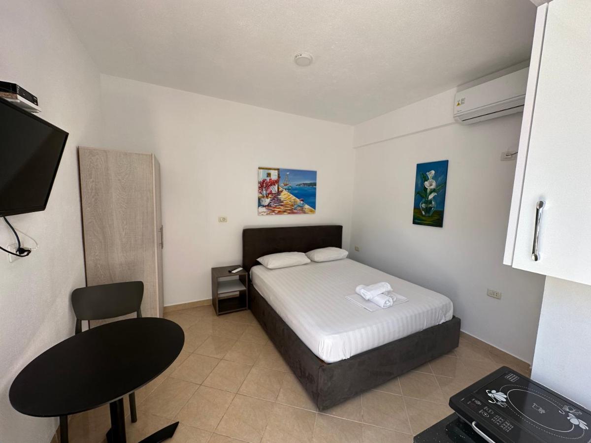 Skenderi Apartments 卡萨米尔 外观 照片